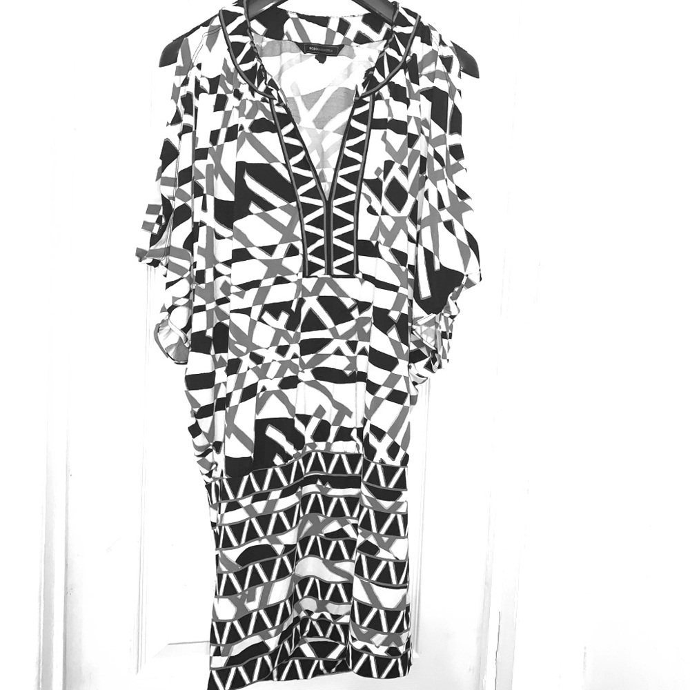 BCBG Graphic Jersey Cold Shoulder 3/4 sleeve Dress